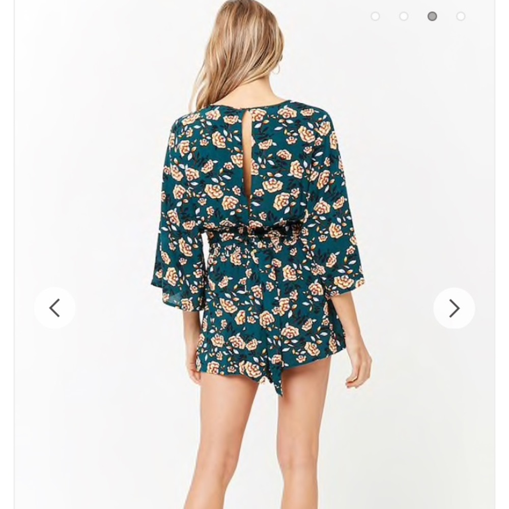 Romper - Picture 2 of 3